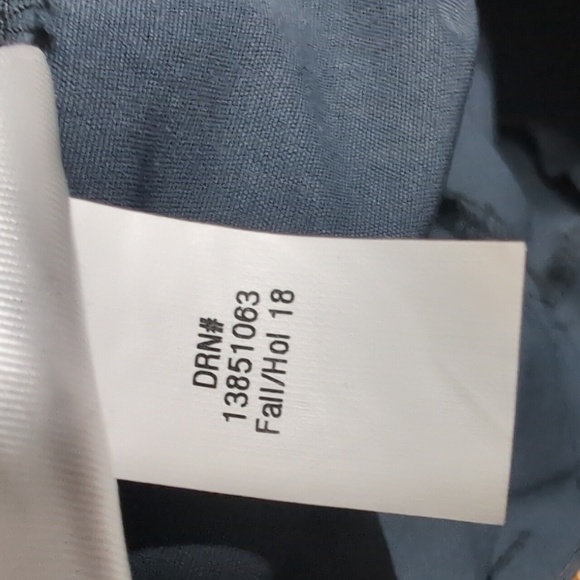 Eddie Bauer First Ascent Lightweight Cargo Hiking Pants Size 40x32 In Gray - Picture 6 of 11